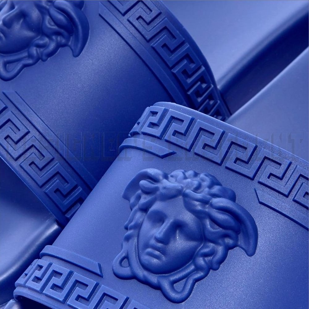 VERSACE men 41 EU - 8 US Royal Blue Rubber Medusa head FLIP-FLOP slide sandals - Picture 7 of 11